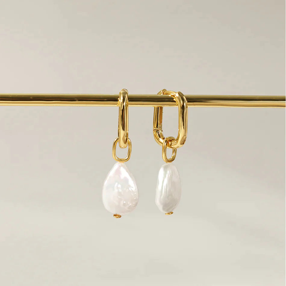 Chloe Freshwater Pearl Earrings Sterling Silver – HeyTilly