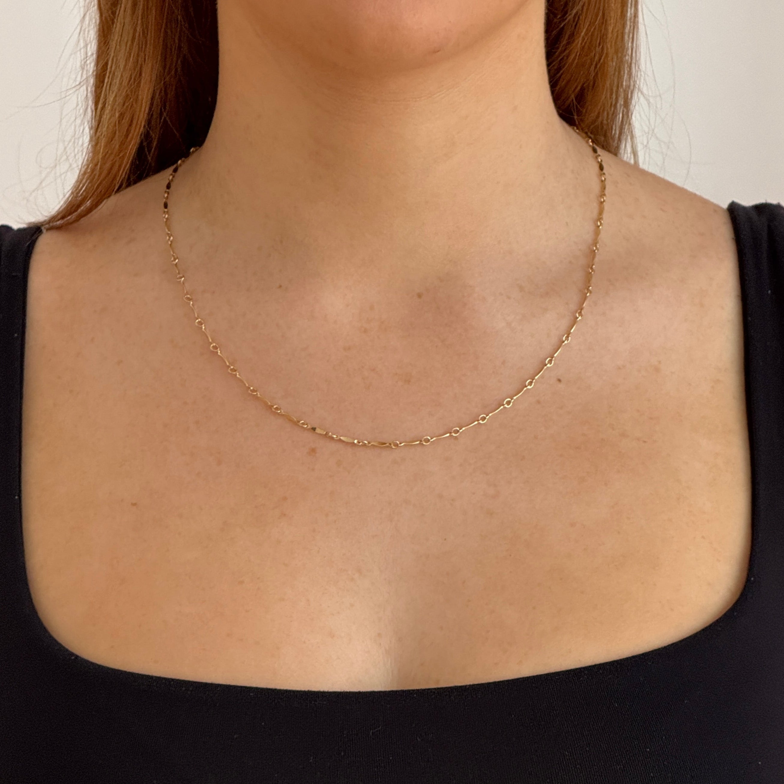 Mia Bar Necklace - Gold