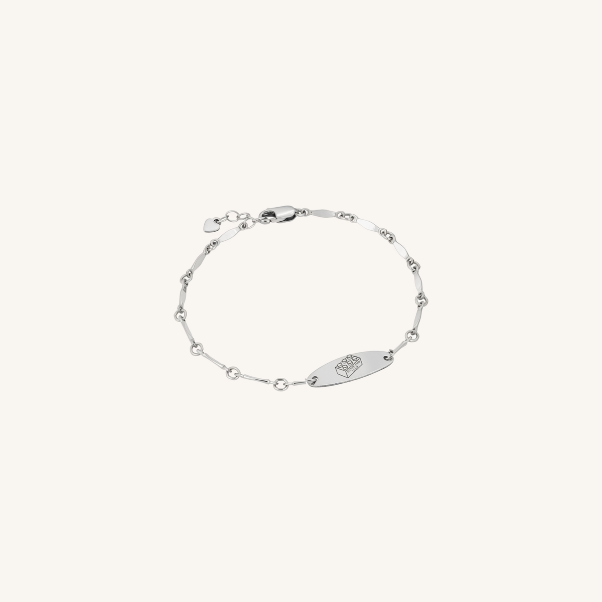 Newcastle Knights Engravable Oval Charm Bracelet - LIMITED EDITION - Silver