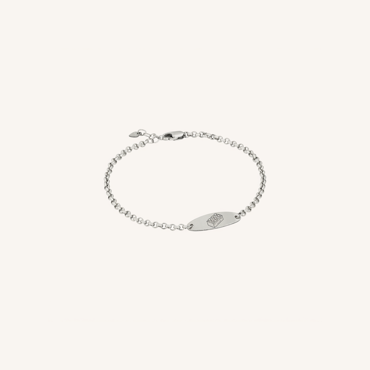 Newcastle Knights Engravable Oval Charm Bracelet - LIMITED EDITION - Silver