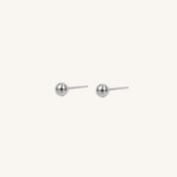 Minimal Ball Stud in Silver on a white background