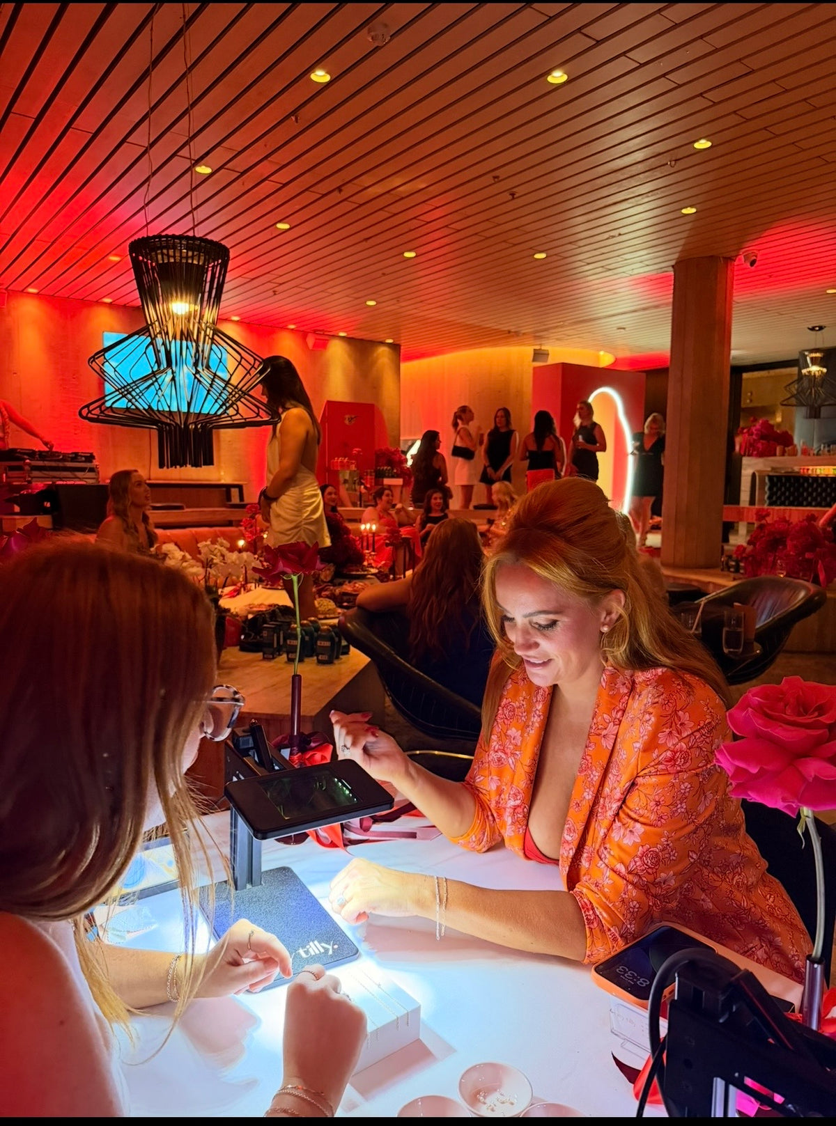 Permanent jewellery event