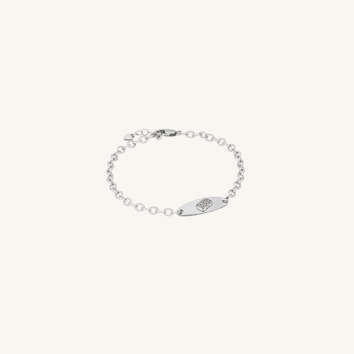Newcastle Knights Engravable Oval Charm Bracelet - LIMITED EDITION - Silver
