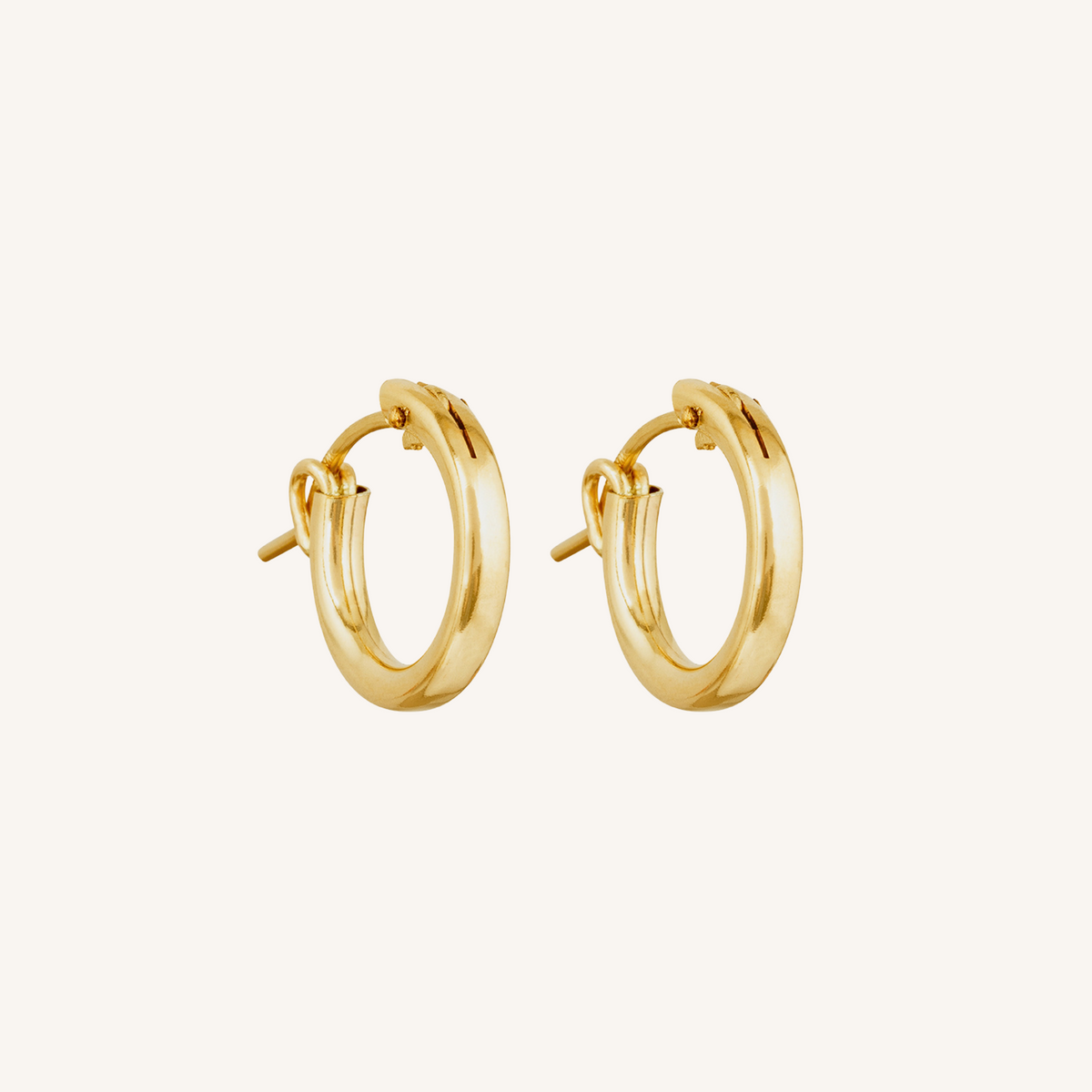 Simple Hoop Earrings - Gold