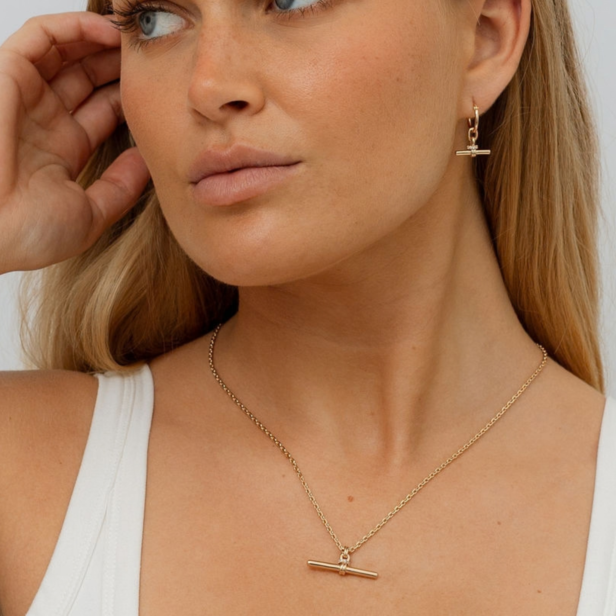 tbr neckalce 
